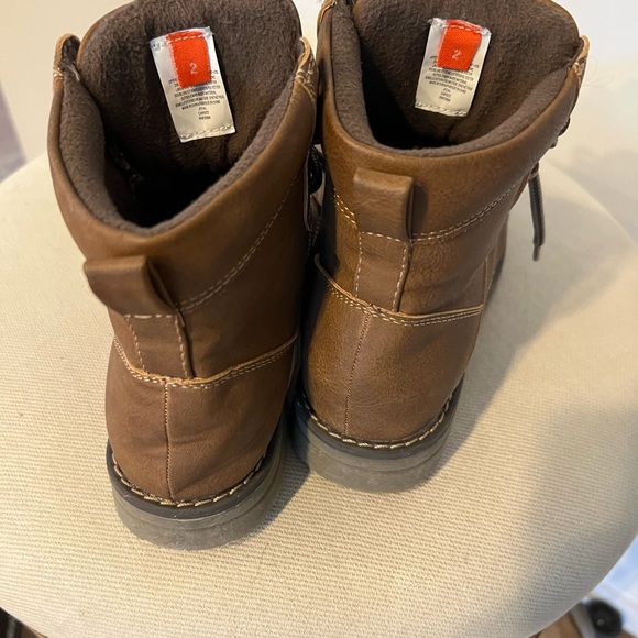 Joe Fresh boys lace up boots - Picture 3 of 5